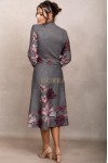 Rochie Andrada din tricot gri inchis cu imprimeu floral, maneca lunga si catarama in talie
